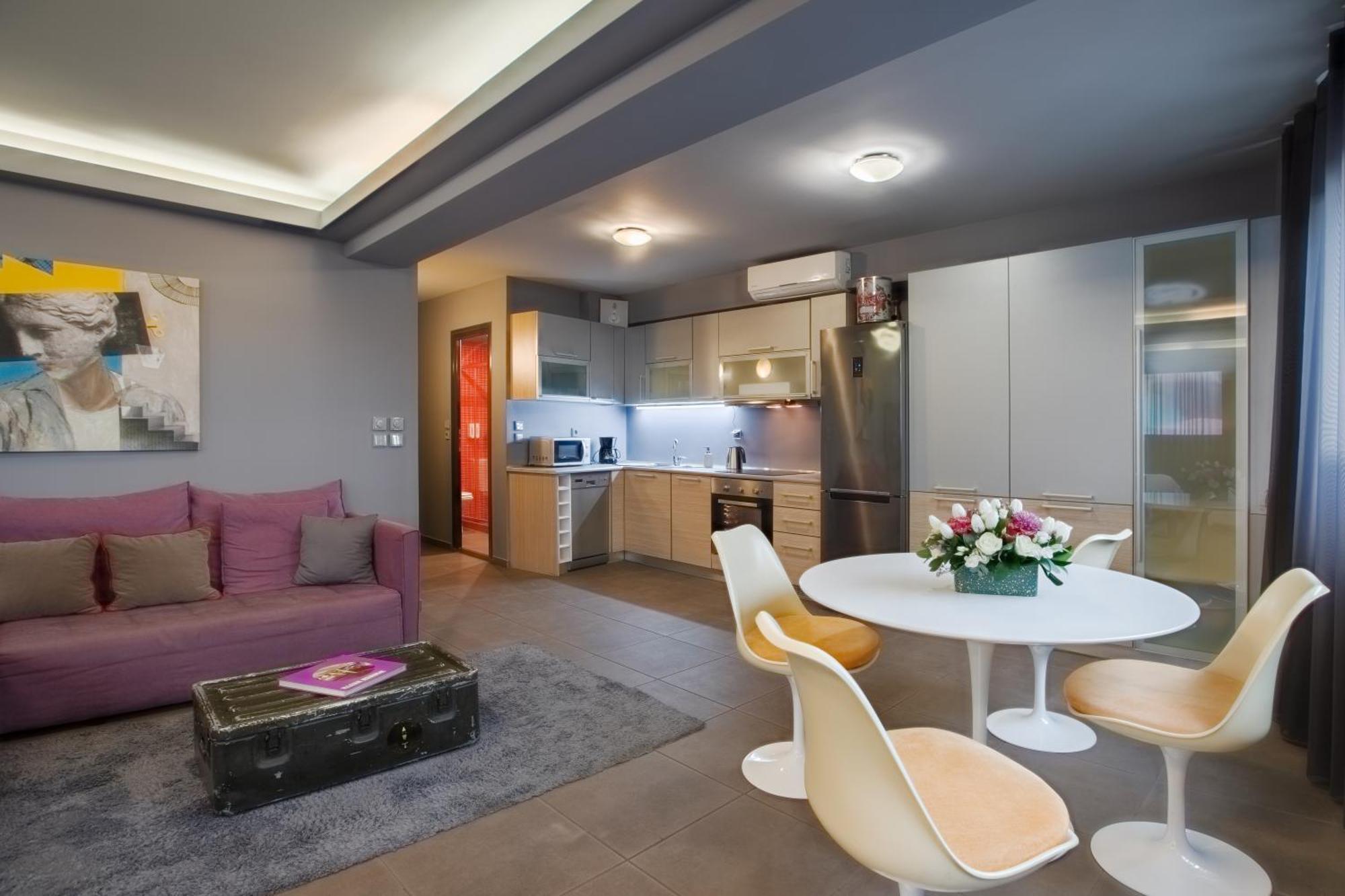 Boutique Apartment In Athens Center Exterior photo